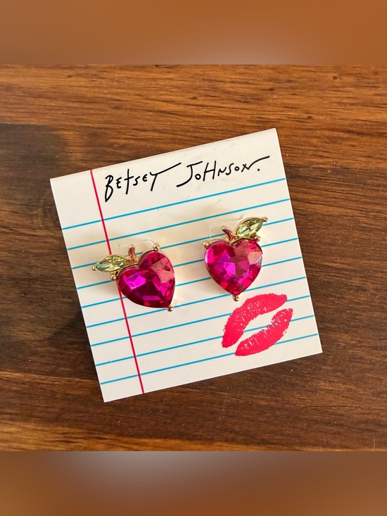 Betsey Johnson Jewelry - Betsey Johnson Fuchsia Apple Heart Crystal Stud Earrings with Gold Leaves